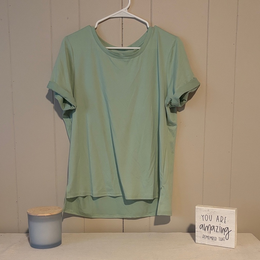 Relaxed Short Sleeve Layered Tee in Mint